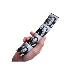 Magnet Photo Booth